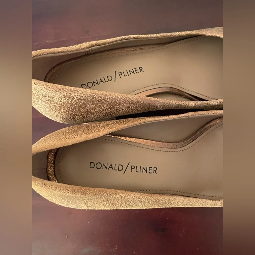 NWOT Donald J Pliner Women's Parris Metallic Block Heel Pumps, Bronze/Gold SZ 7M - Picture 4 of 7